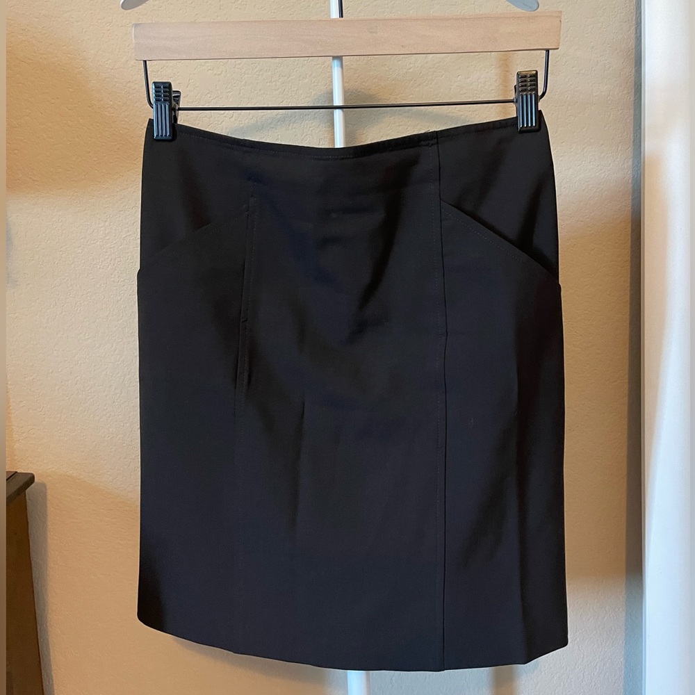 Theory Brown Knee-length skirt with pockets Size 2